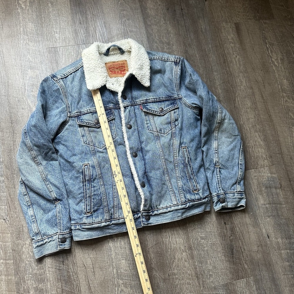 Levi's Denim Trucker Jacket with Sherpa – Classic Jean Jacket – Button Front S‎ - Picture 6 of 8